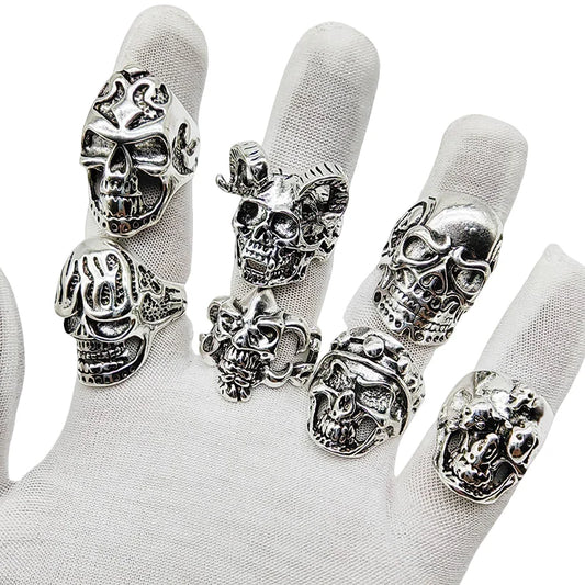 10pcs/Lot Mixed Style Vintage Punk Big Skull Rings – Alloy Finger Rings for Men & Women